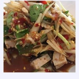 ตำปูปลาร้าหมูยอ