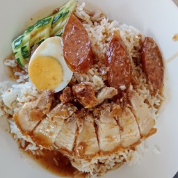 ข้าวหมูกรอบ พิเศษ