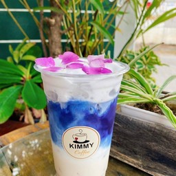 อัญชันนมสด