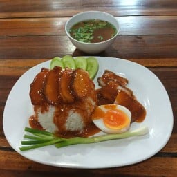 คาวบอยชาย4(อินทามระ59)ชาย4หมี่เกี๊ยวหมูแดงหมูกรอบ ก๋วยเตี๋ยวหมูตุ๋น เนื้อตุ๋น อาหารตามสั่ง ยำ กับแกล อินทามระ59