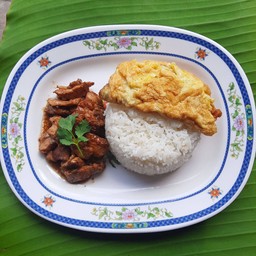 ผัดกระเทียม