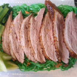 หมี่หยกเป็ดพะโล้