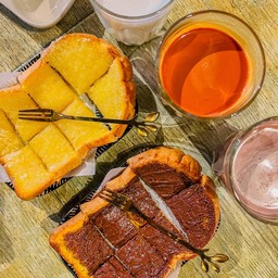 เซตคู่ยามว่างขนมน้ำมาครบ