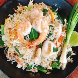 ข้าวผัดทะเล(กุ้ง+ปลาหมึก)