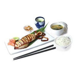 ชุดปลาหมึกย่างเกลือ