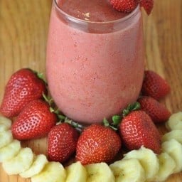 น้ำปั่น ผลไม้สดปั่น น้ำผลไม้ปั่น สมูทตี้ ร่มไทรวอร์ค