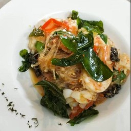 วุ้นเส้นผัดขี้เมาทะเล