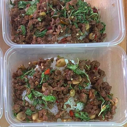 ข้าวกะเพรากวาง