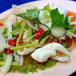 ยำปลาหมึก