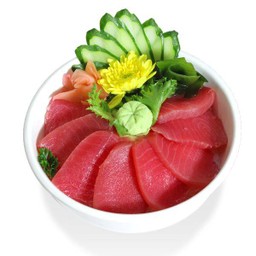 ข้าวหน้าทูน่าดิบ