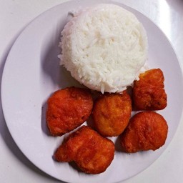 ข้าวหอมหน้าไก่นักเก็ตสไปซี่