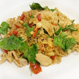 D มาม่ากะเพราไก่