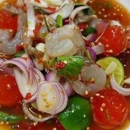 ยำไข่แดงเค็ม+กุ้งสด