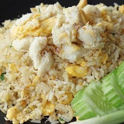 ข้าวผัดปู