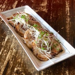 หมูชาชูย่าง