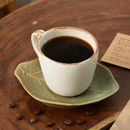 Hot Americano : Superior Blend