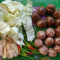 แบบรวมเปรี้ยว&เผ็ด 1 ชุด มี 16 ลูก