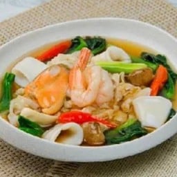 ราดหน้าทะเล