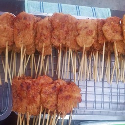 ร้านหมูปิ้งกันเอง นิคมอุตสาหกรรมอัญธานี