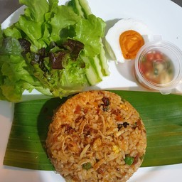 ข้าวผัดพริกปลาดุกฟู