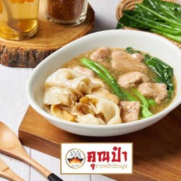 ราดหน้า เส้นใหญ่