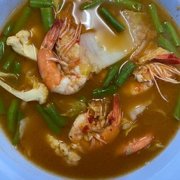 แกงส้มผักรวมกุ้ง