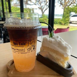 แบล็คพีชโซดา