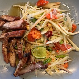 ตำหมูตกครก