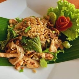 Jungle Cafe น้ำตกกระทู้