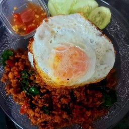 น้องบี้อาหารตามสั่ง ส้มตำ คลองสามวา