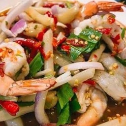 ยำไหลบัวกุ้งสุก