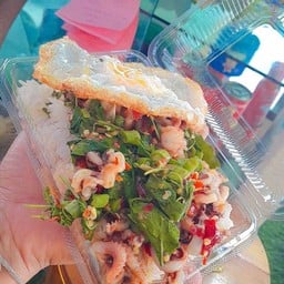 ตำ ยำ นัว ร้านคุณไก่ลำลูกกาคลองแปด