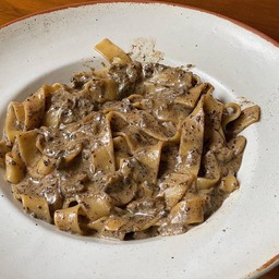 เฟตตูชินี่ ครีมทรัฟเฟิล