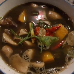 แกงเห็ด 3 อย่าง
