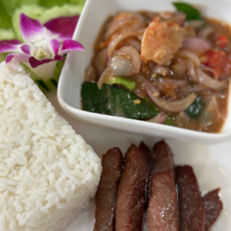 ข้าวปูผัดกะปิ+เนื้อแดดเดียวทอด