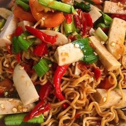 ตำมาม่าหมูยอ(ปาร้า)