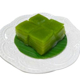 ขนมชั้นใบเตย