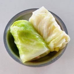 หมูห่อผักกาดขาว