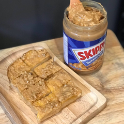 ขนมปังปิ้ง เนยถั่ว