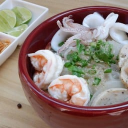 ก๋วยจั๊บญวนทะเล