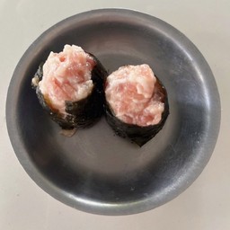 สาหร่ายห่อหมู