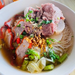 @เตี๋ยวแชมป์ หนามบิน
