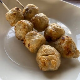 ป่าป๊า หม่าม้า ลูกชิ้นปิ้ง