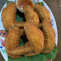 ปีกไก่ทอดน้ำปลา