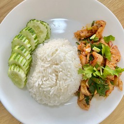 ข้าวน้ำตกหมูย่าง