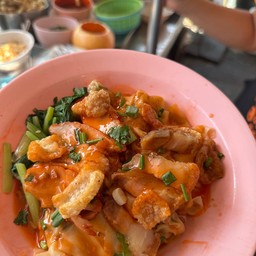 บะหมี่เกี๊ยวไผ่เขียว(โกแหลม30ปี) ตลาดรามคำแหง 2