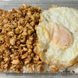 หมูสับซีอิ๊ว+ไข่ดาวราดข้าว