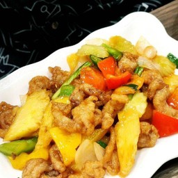 ผัดเปรี้ยวหวาน