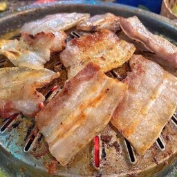 หมีอ้วน หมูกระทะ 24ชม. หนองปากโลง