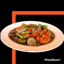 ตำเหลาแซลม่อนกุ้งสด